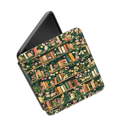 Fit Check | Black & Brown Checkerboard Kindle Case