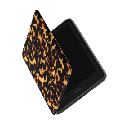 Shell Shocked | Tortoise Print Kindle Case